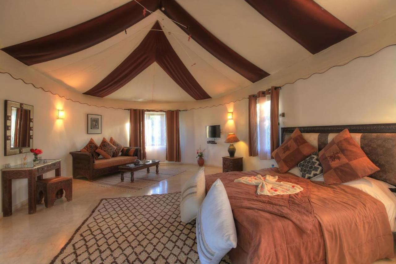 Maison Alphea Spa Hammam Aït Hamid エクステリア 写真